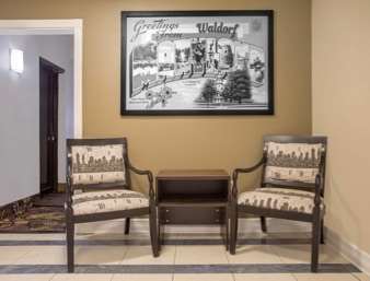 Motel Super 8 By Wyndham Waldorf